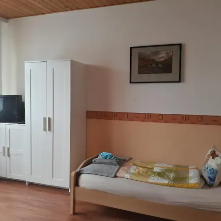 Elli Kroessner Guest house 2*