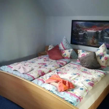 Elli Krössner Gasthof Hartmannsdorf bei Chemnitz