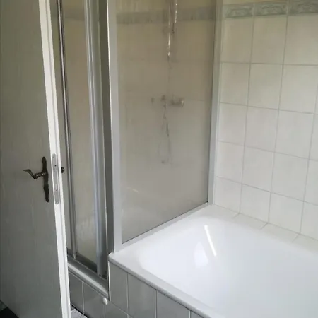 Elli Kroessner בית הארחה Hartmannsdorf bei Chemnitz