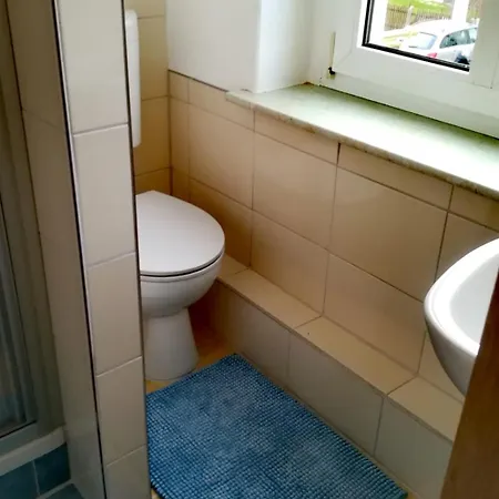 בית הארחה Elli Kroessner