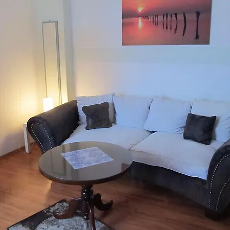 Elli Kroessner בית הארחה Hartmannsdorf bei Chemnitz