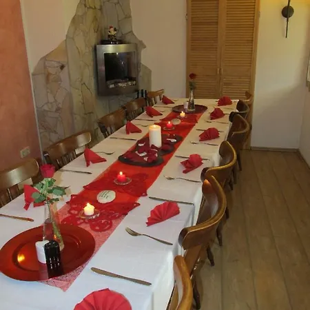 Guest house Elli Kroessner 2*