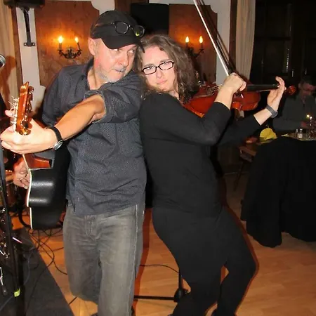 Elli Kroessner Hartmannsdorf bei Chemnitz