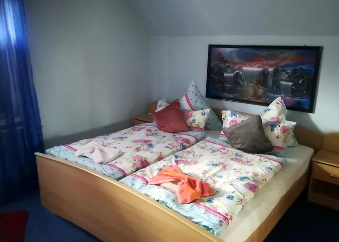 Elli Krössner Gasthof Hartmannsdorf bei Chemnitz