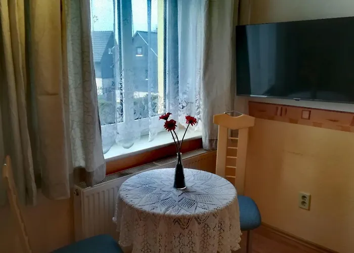 Elli Krössner 2* Hartmannsdorf bei Chemnitz